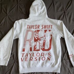 NEW Taylor Swift Red (Taylor's Version) Grey Hoodie Sweatshirt M Med. AUTHENTIC